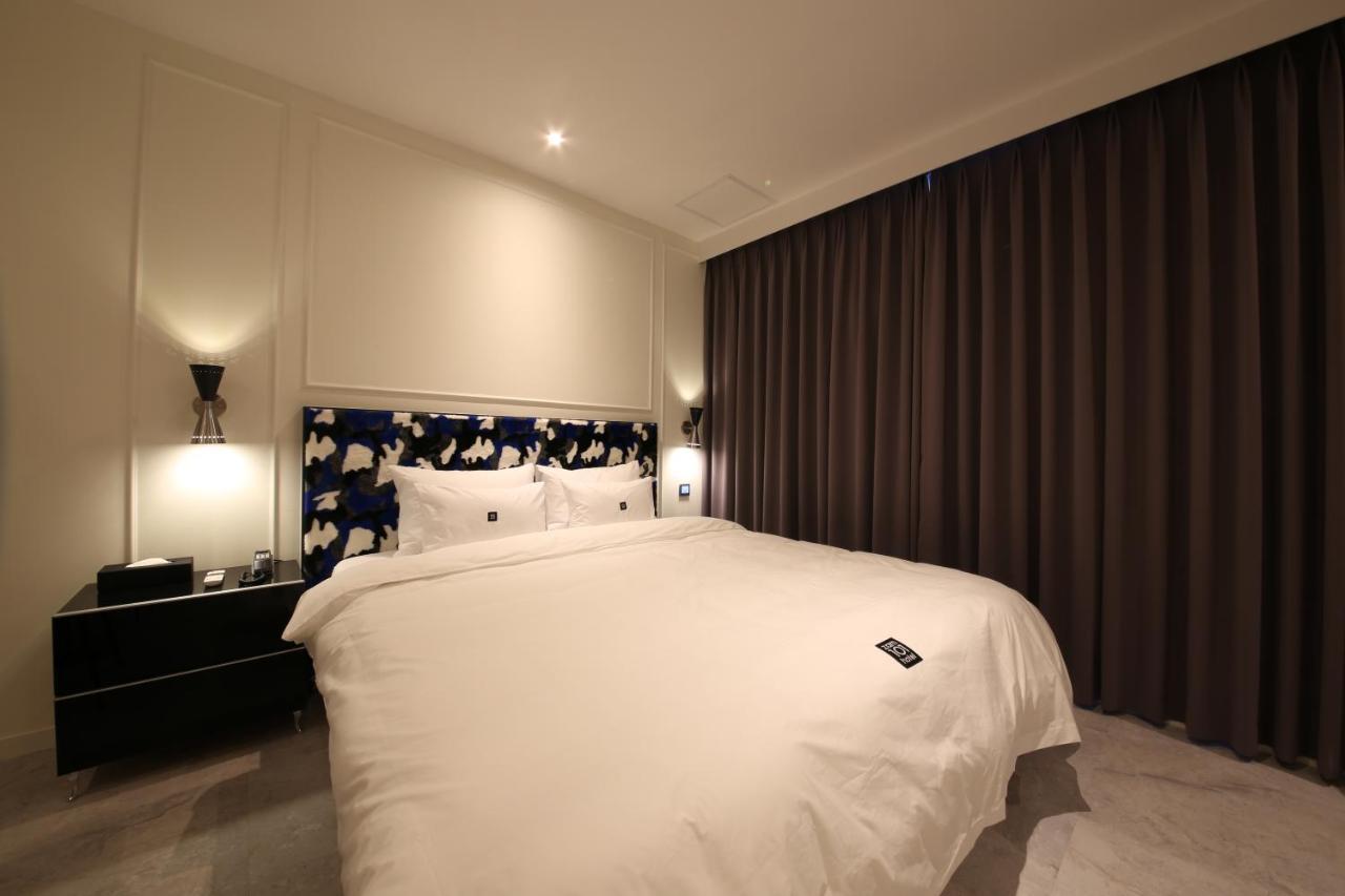 Zam101 Hotel Gimhae Esterno foto